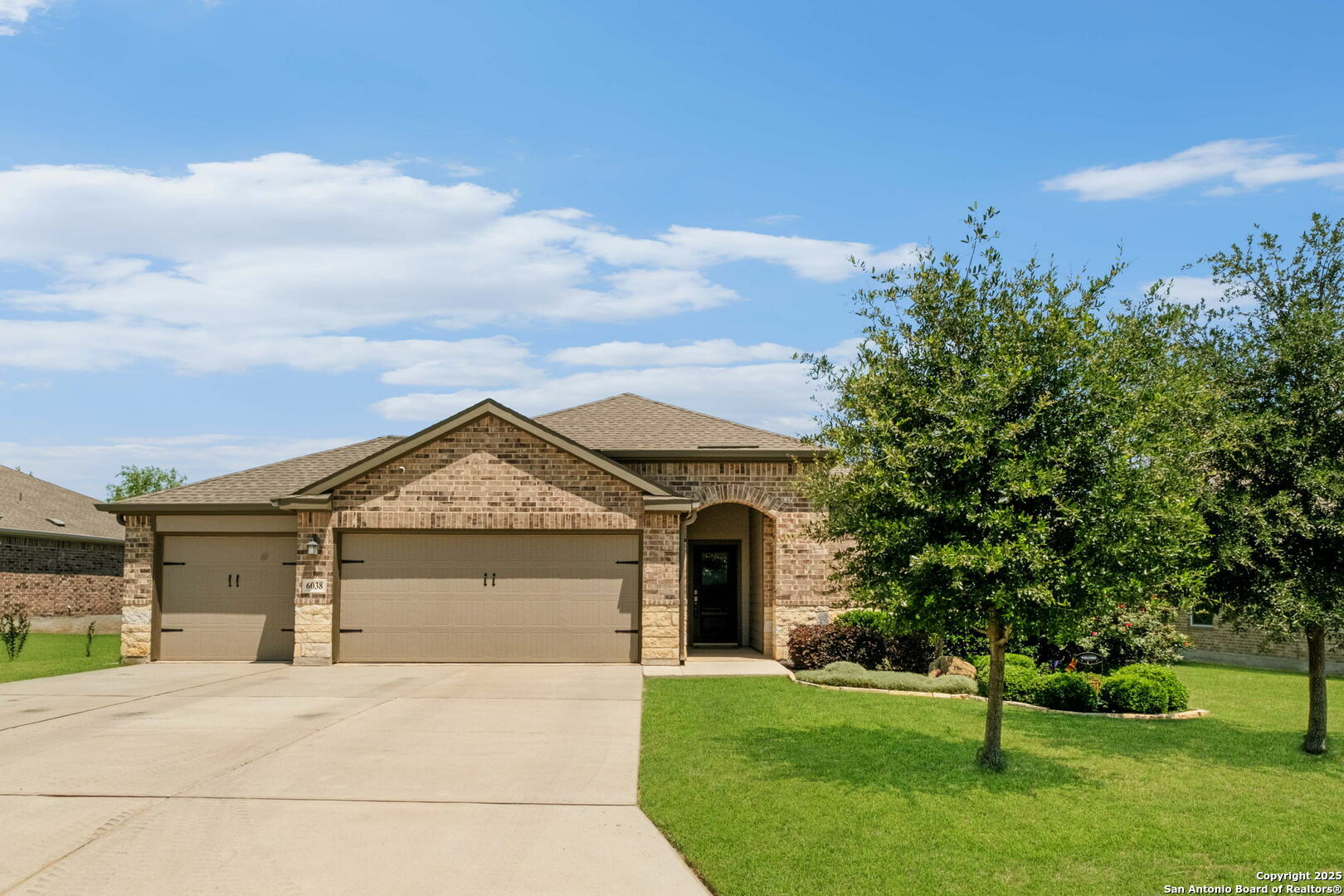 Property Photo: 6038 Ballast Trl TX 78132