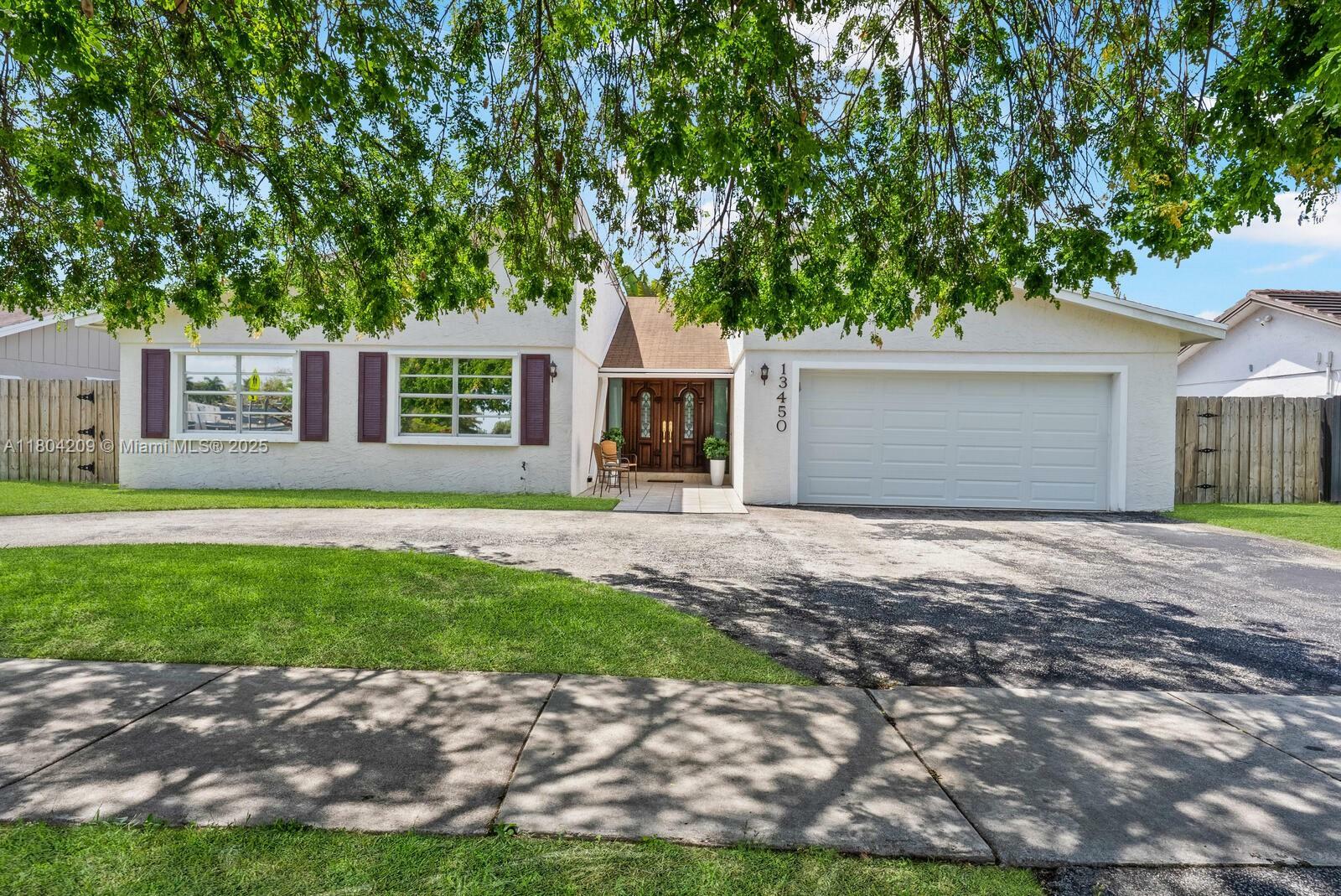 Property Photo: 13450 SW 96th St FL 33186