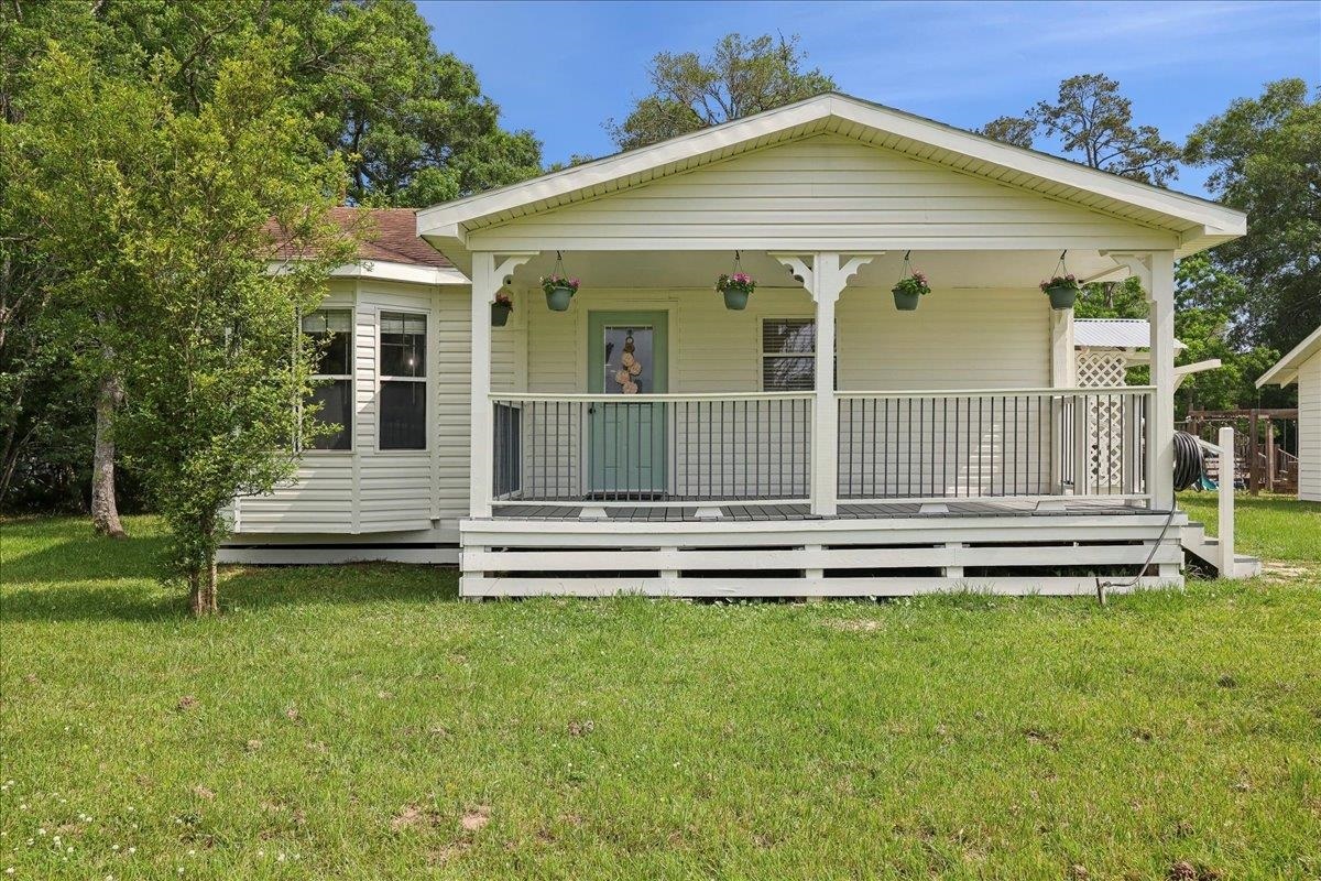 Property Photo: 8661 Dogwood Dr. TX 77657