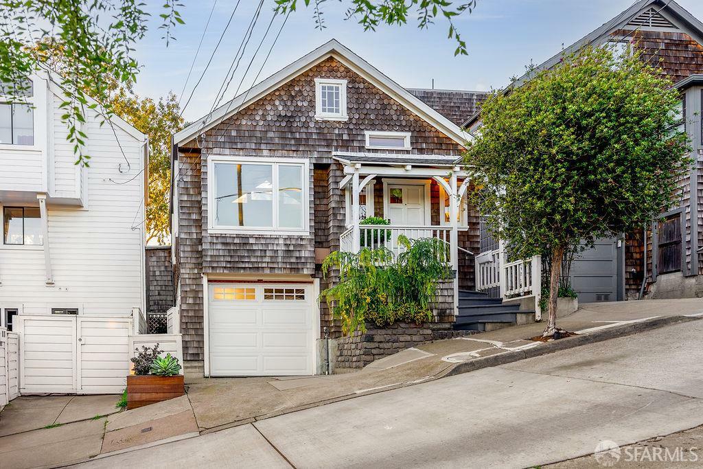 Property Photo: 84 Anderson Street CA 94110
