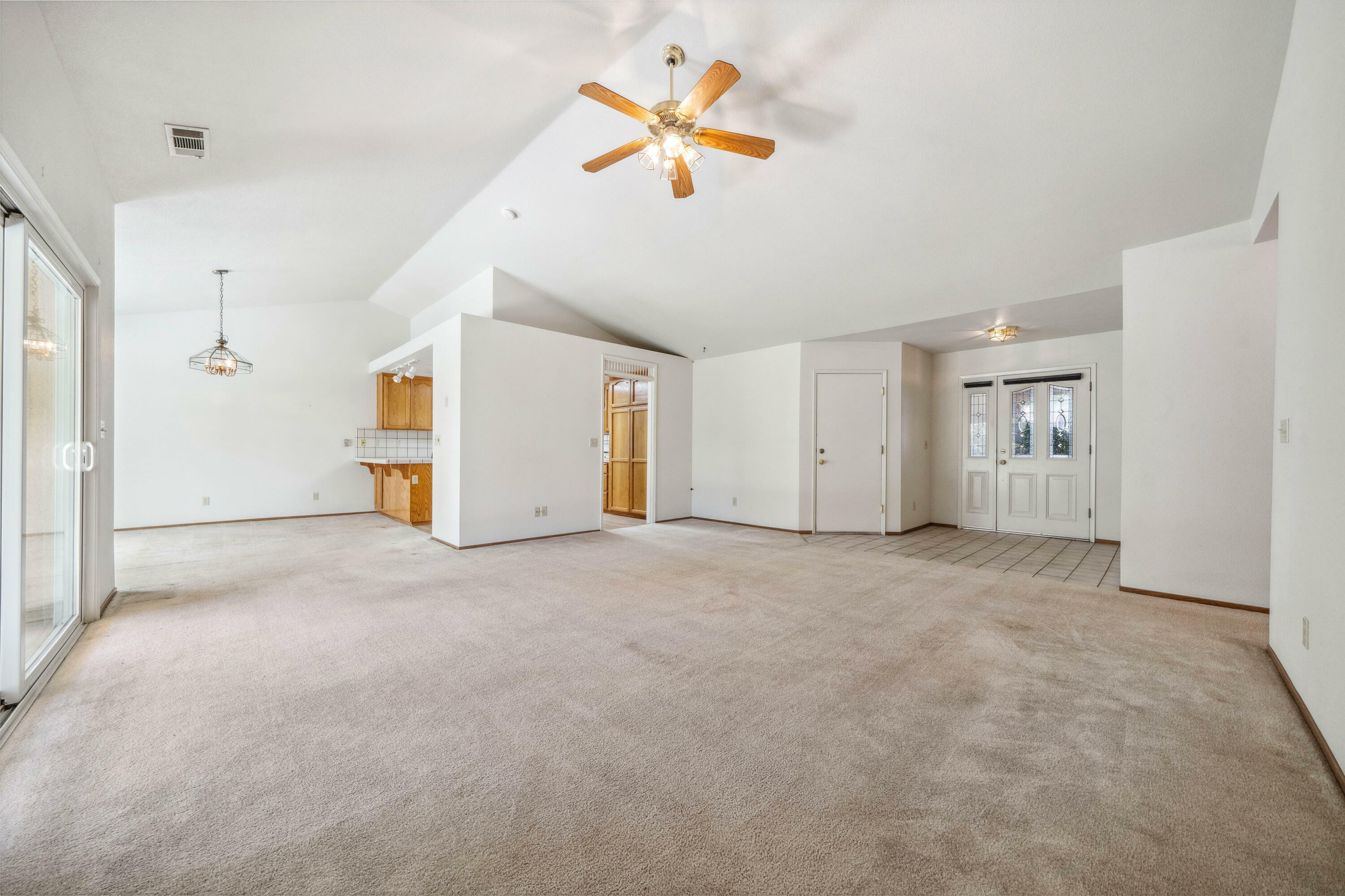 Property Photo: 265 River Park Drive CA 96003