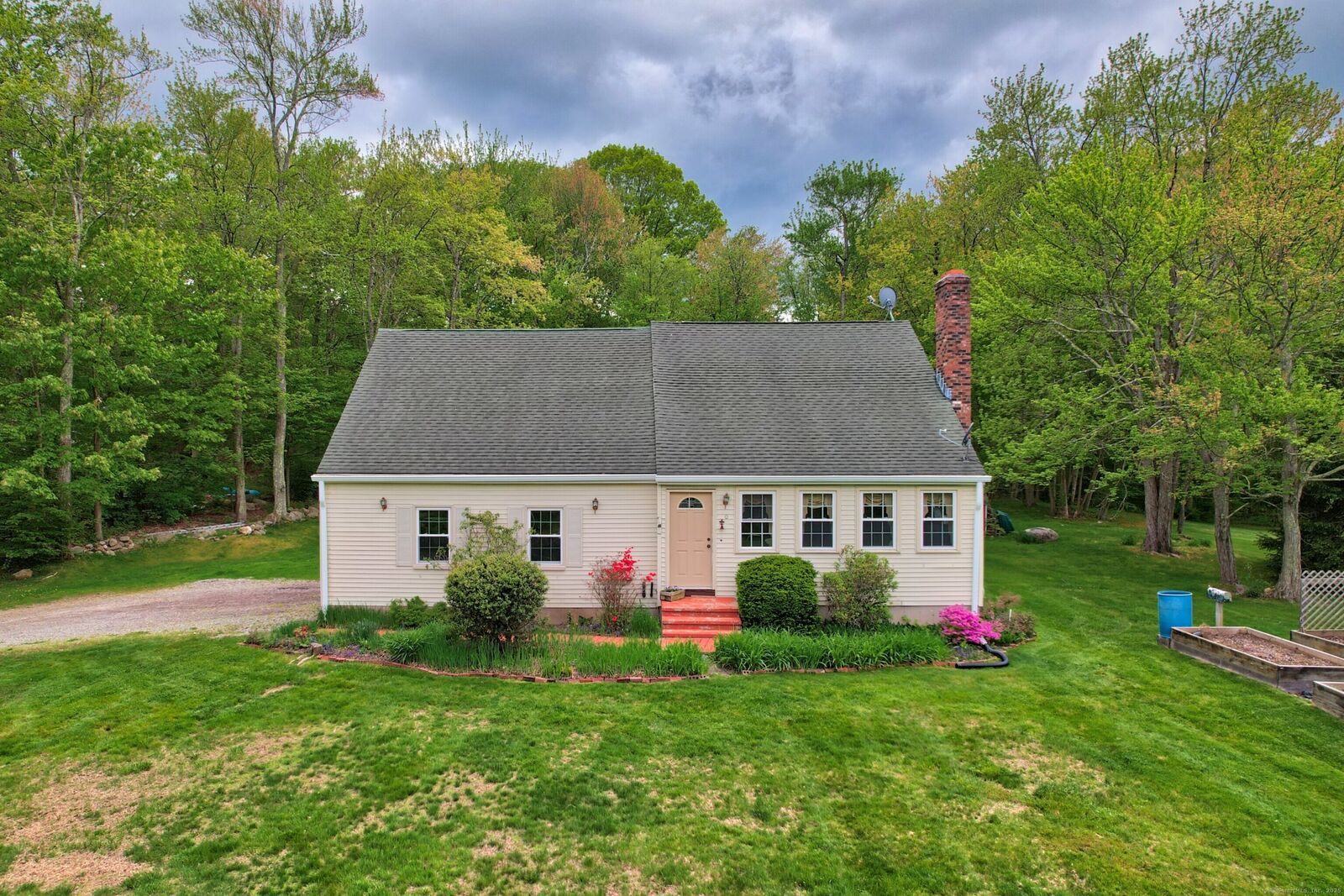Property Photo: 40 Fountainhead Road CT 06786