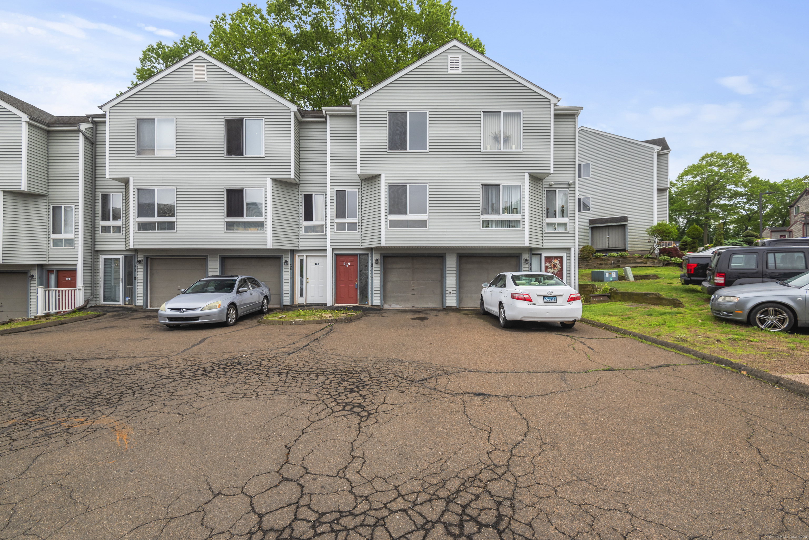 Property Photo: 1423 Quinnipiac Avenue 407 CT 06513