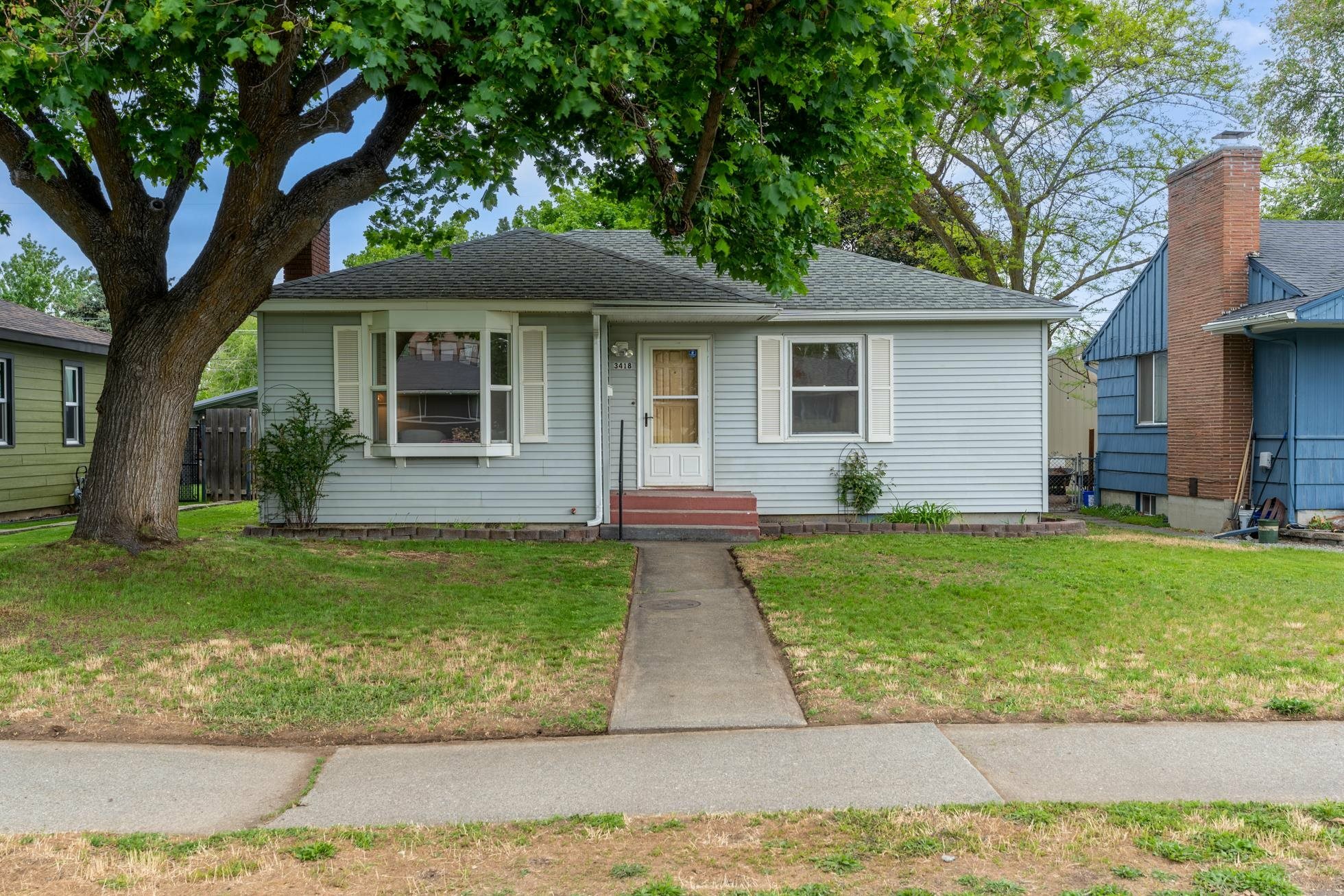 Property Photo: 3418 W Walton Ave WA 99205