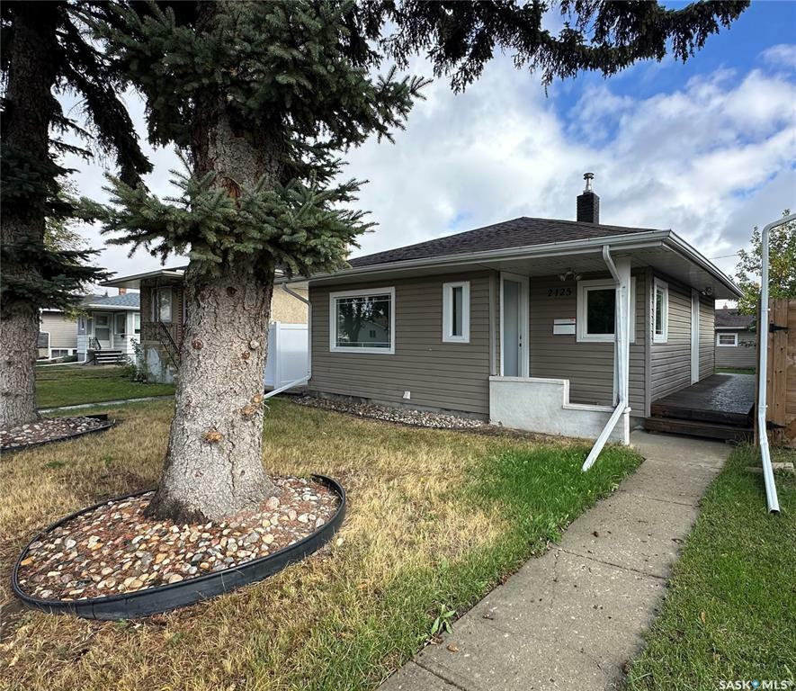 2125 Fleury Street  Regina SK S4N 2M3 photo