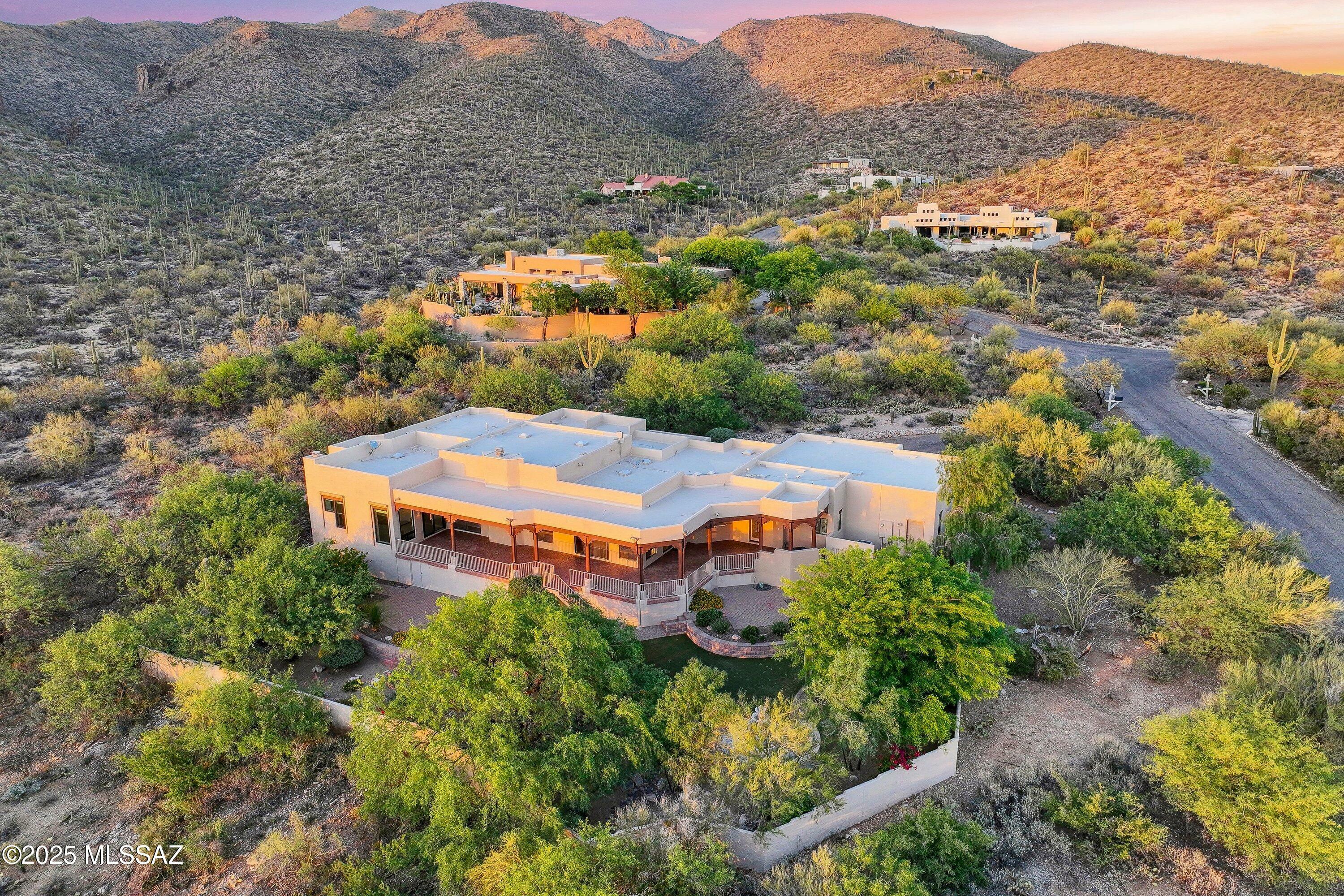 Property Photo: 13461 E Sahuaro Sunset Road AZ 85749