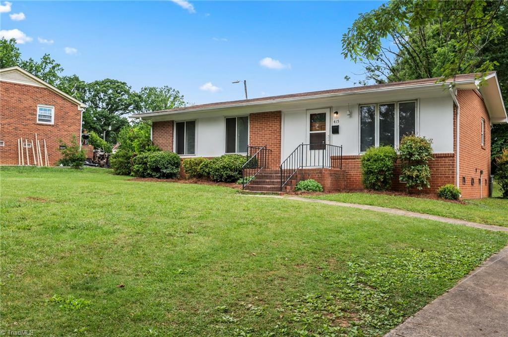 Property Photo: 415 Burnham Drive NC 27105