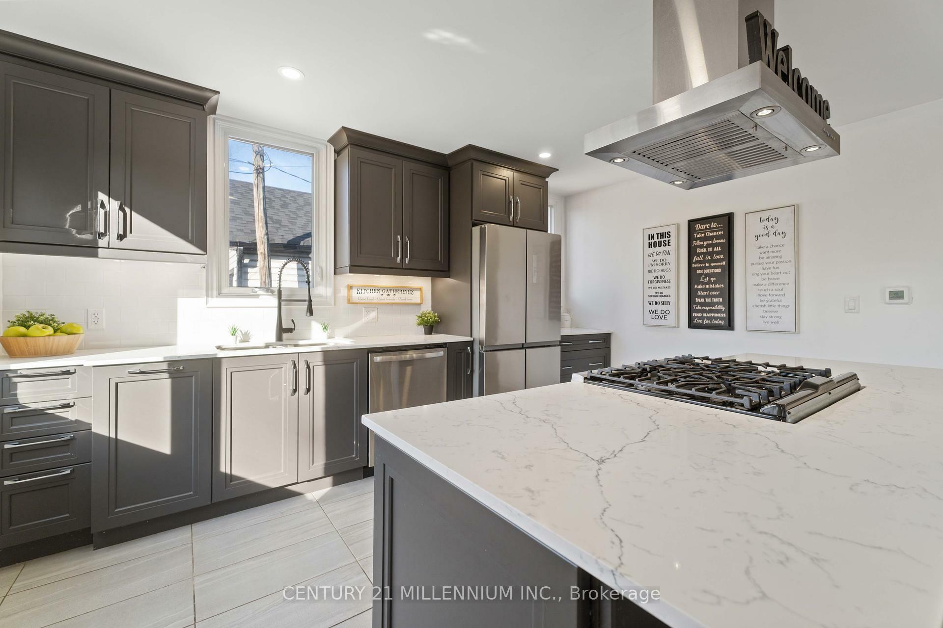 Property Photo:  599 Beach Boulevard  ON L8H 6X8 