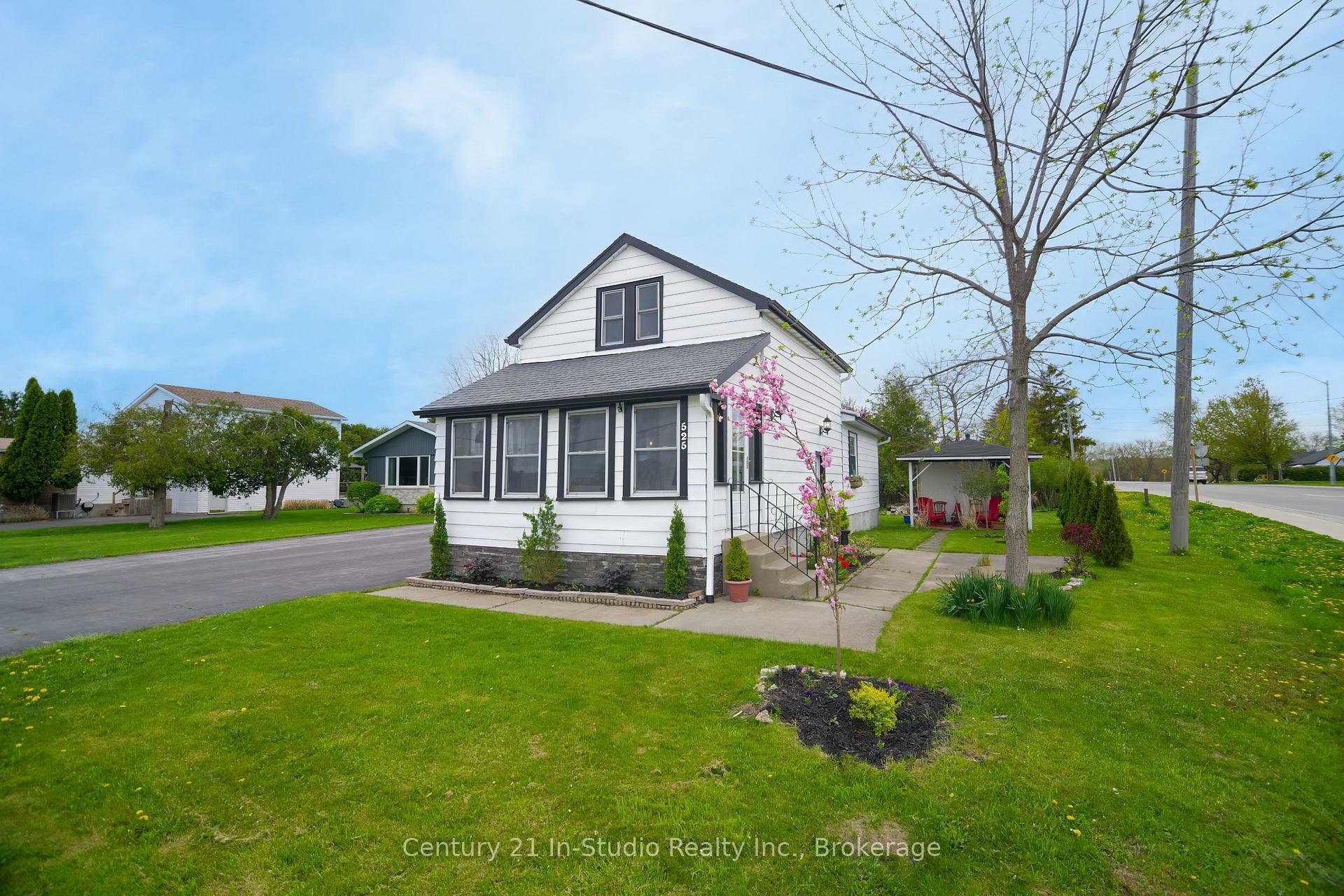 525 Mechanics Avenue  Kincardine ON N2Z 2E9 photo