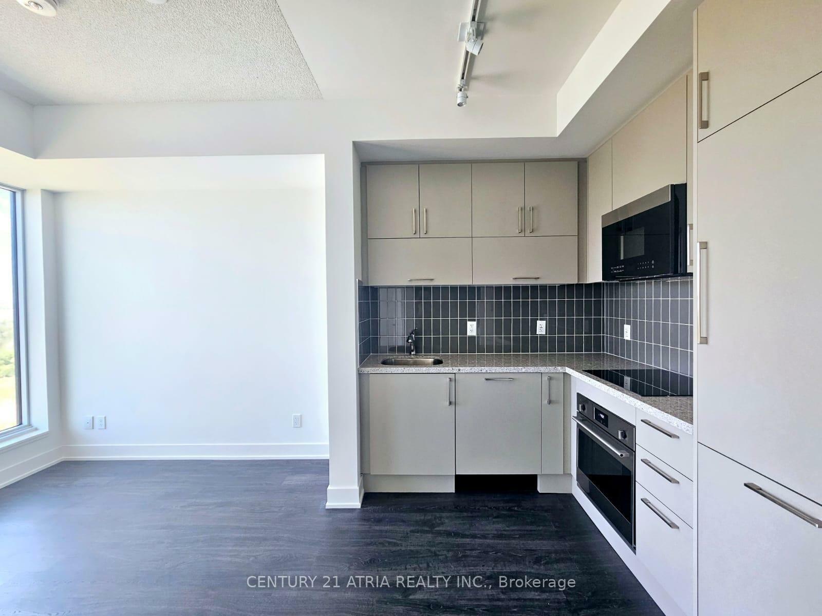 Photo de la propriété:  56 Andre De Grasse Street 1517  ON L6G 0H9 