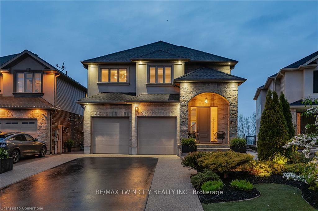 Property Photo: 27 McWilliams Court ON N1P 0A9