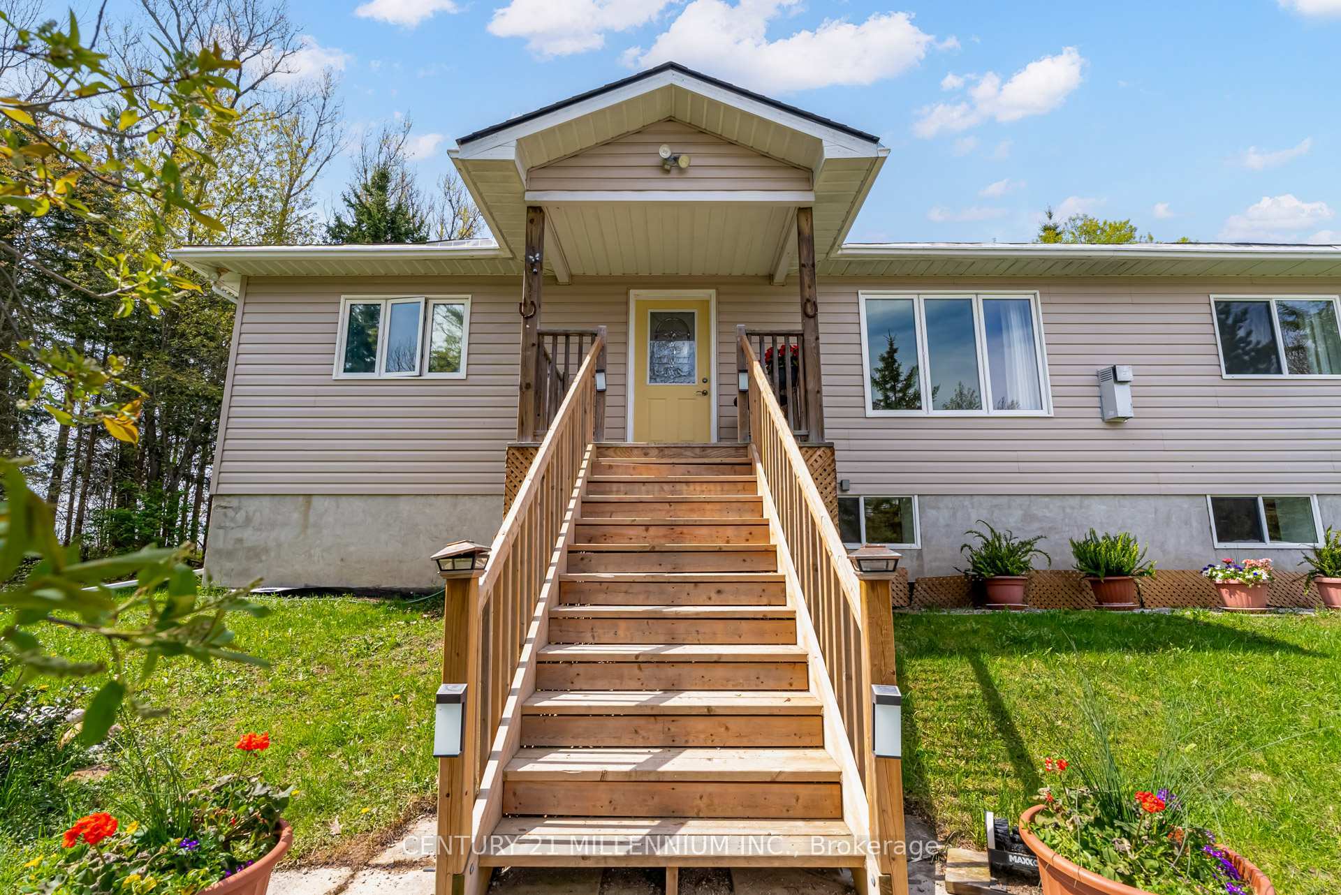 Property Photo: 2178 Irish Line ON L0L 1E0
