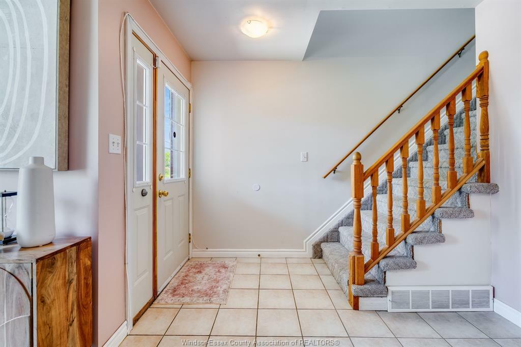 Property Photo: 188 Arthur Street North ON N0R 1G0