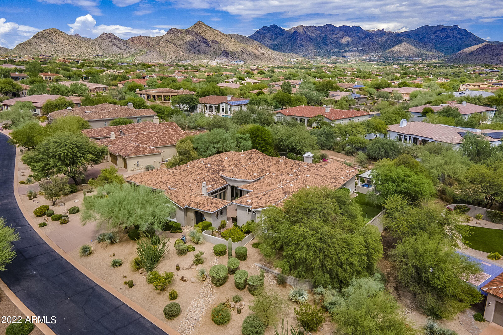 Property Photo: 19947 N 94th Way AZ 85255