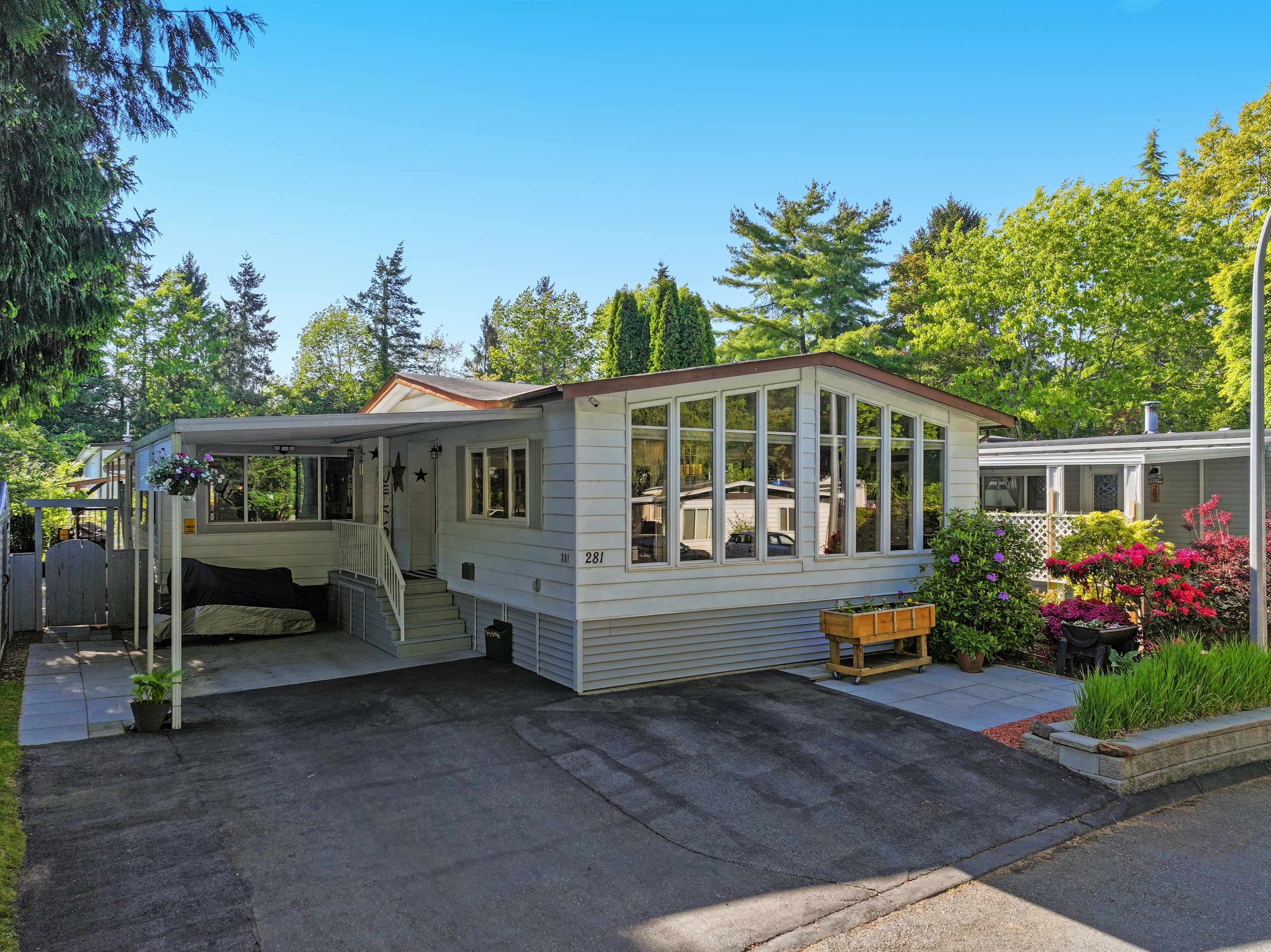 Property Photo: 1840 160 Street 281 BC V4A 4X4