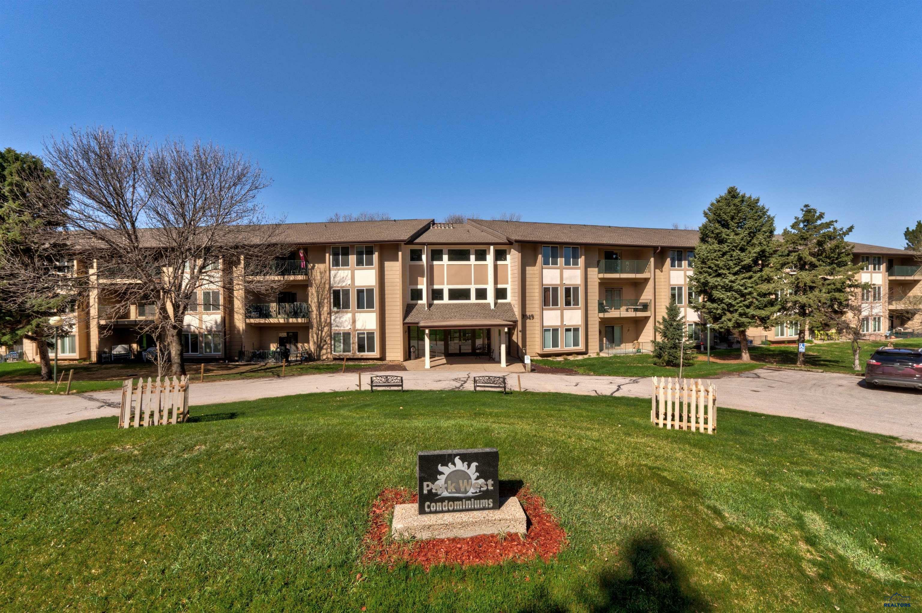 Property Photo: 3968 Fairway Hills Dr SD 57702