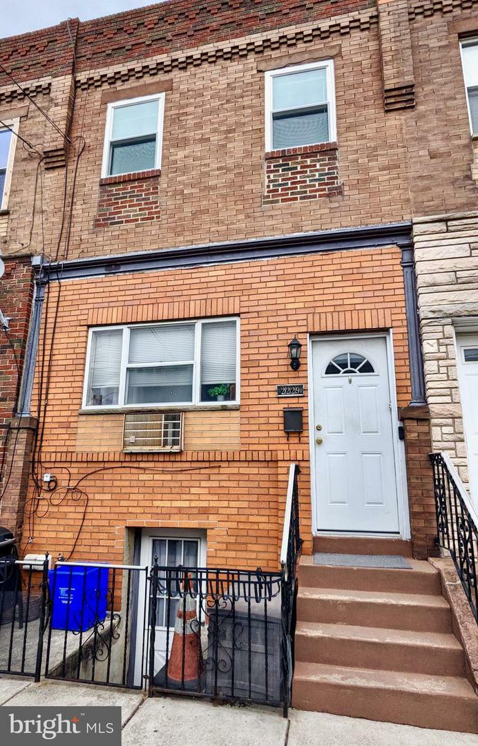 Property Photo:  2229 S 20th Street 2  PA 19145 