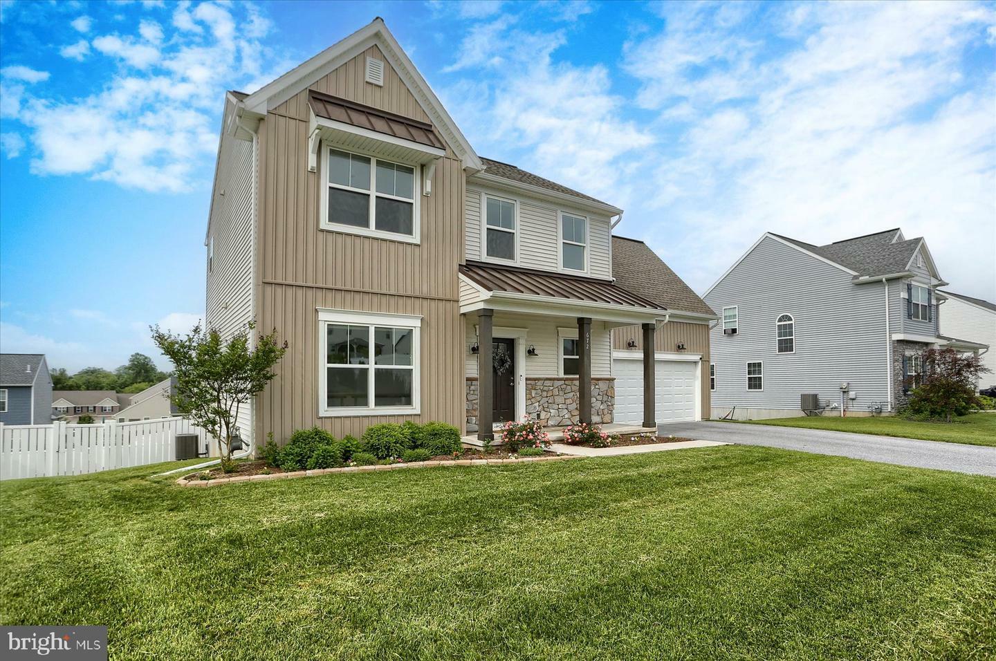 Property Photo: 672 Barbara Drive PA 17111