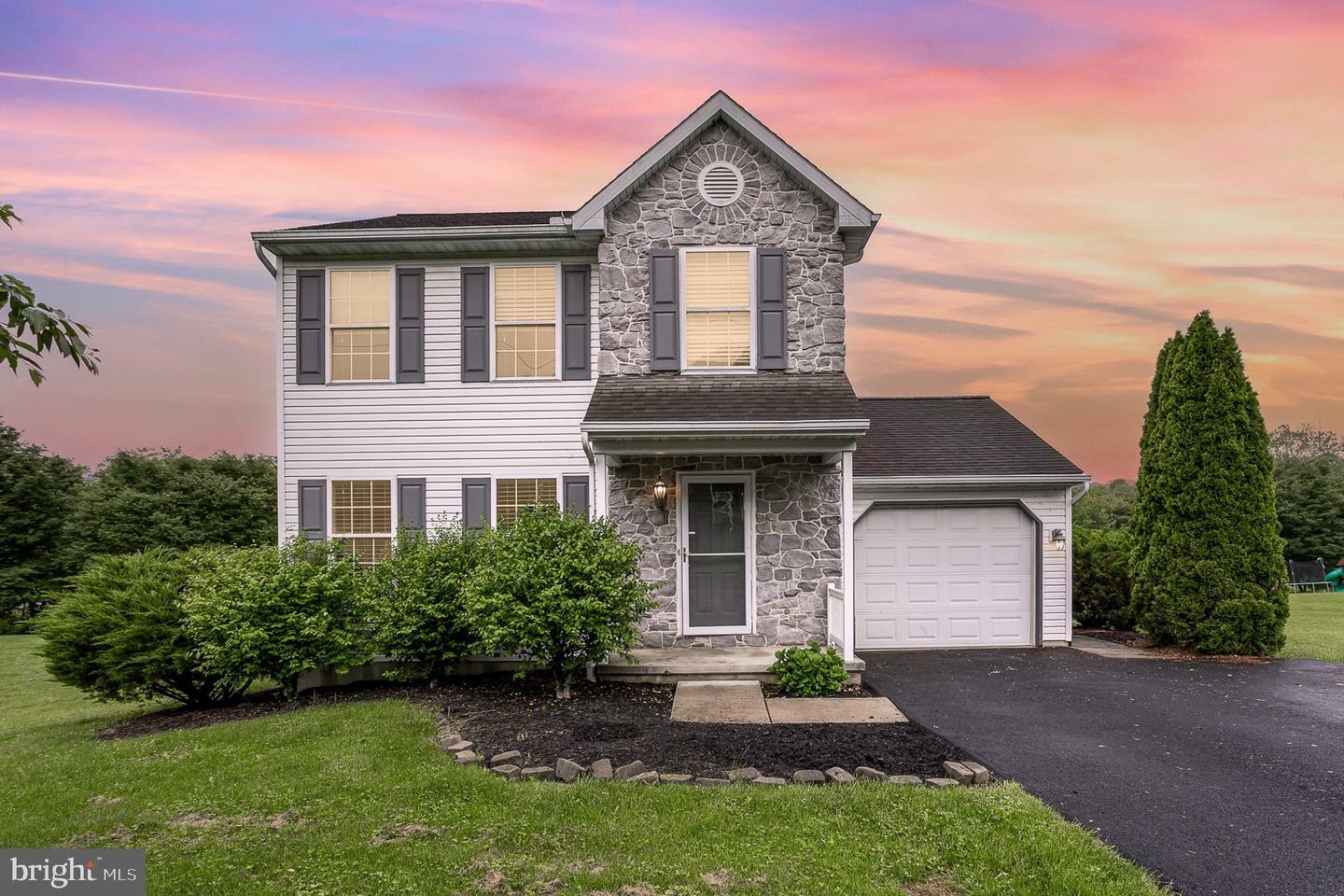 1334 Malleable Road  Columbia PA 17512 photo