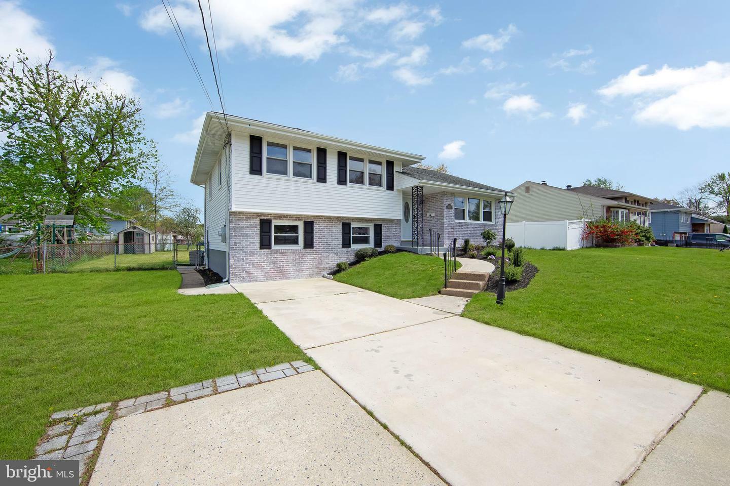 Property Photo: 523 Douglas Drive NJ 08034