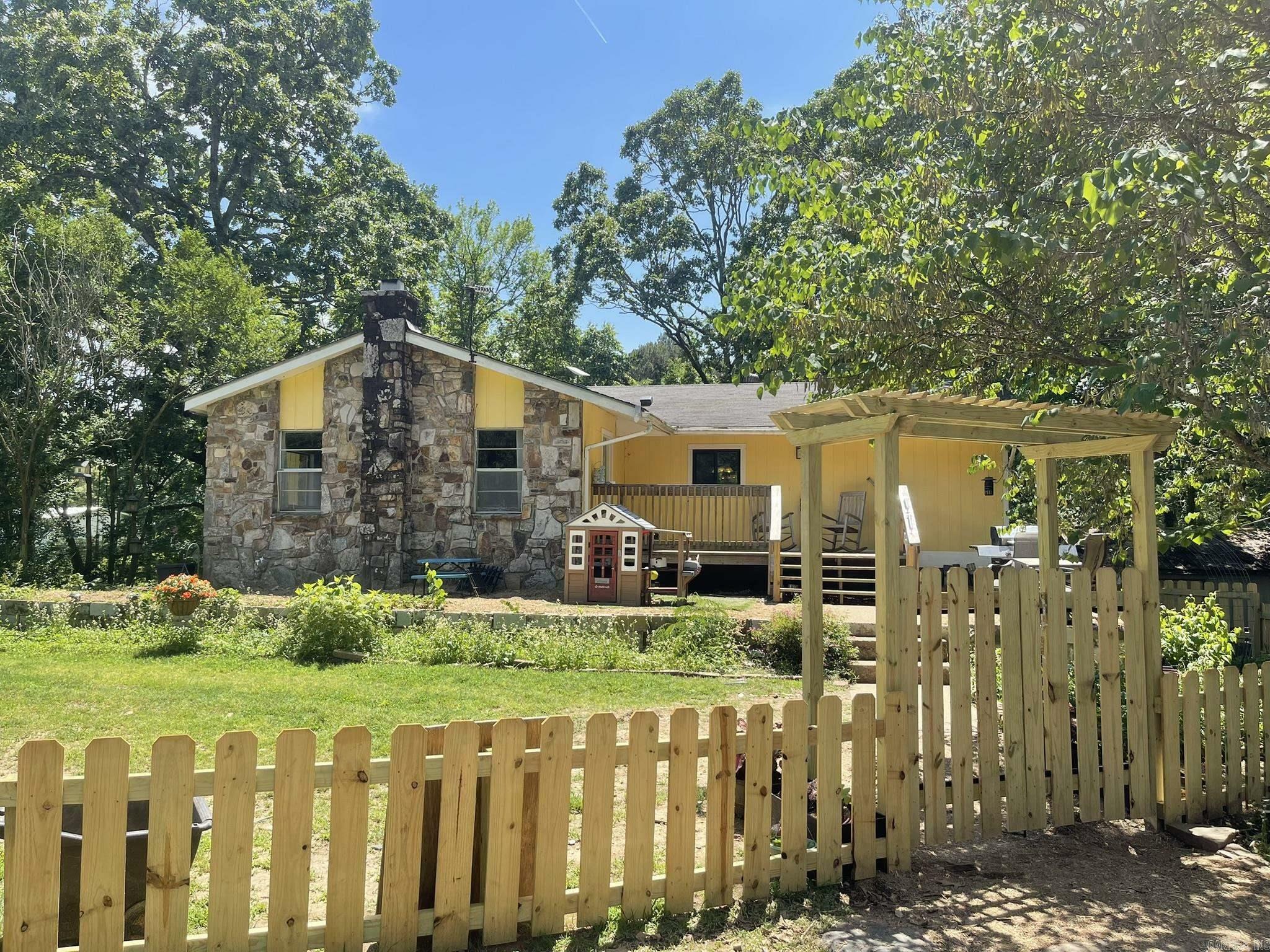 Property Photo: 1506 Polk Road 74 AR 71953