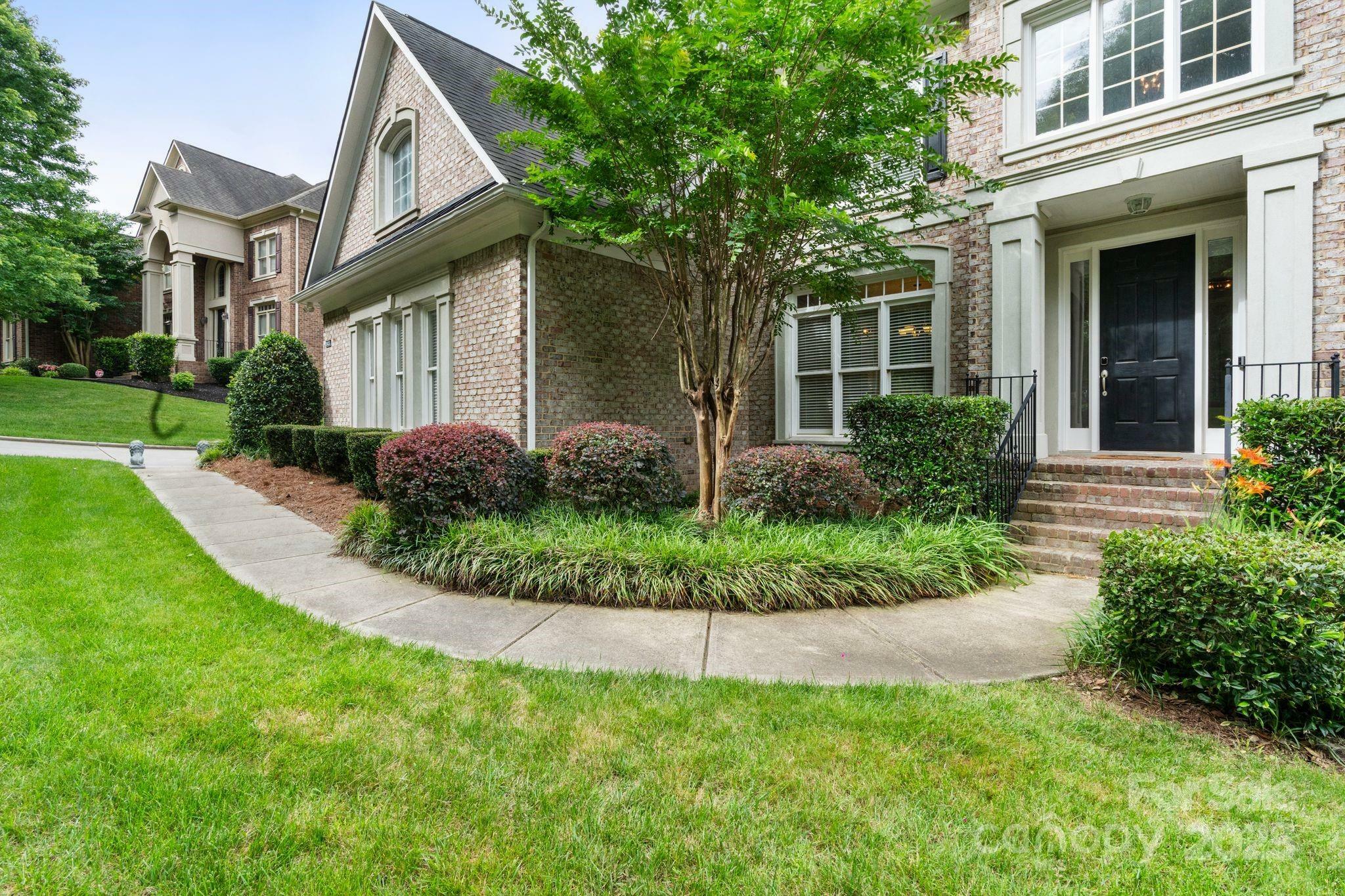 Property Photo: 9433 Wallace Pond Drive NC 28078