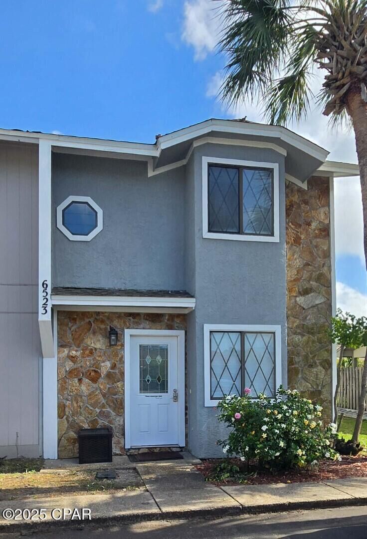 Property Photo:  6523 Harbour Boulevard  FL 32407 