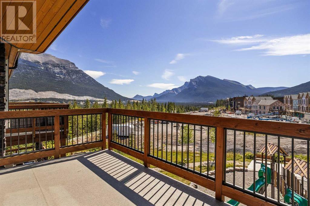 Photo de la propriété:  106 Stewart Creek Rise  AB T1W 0N3 