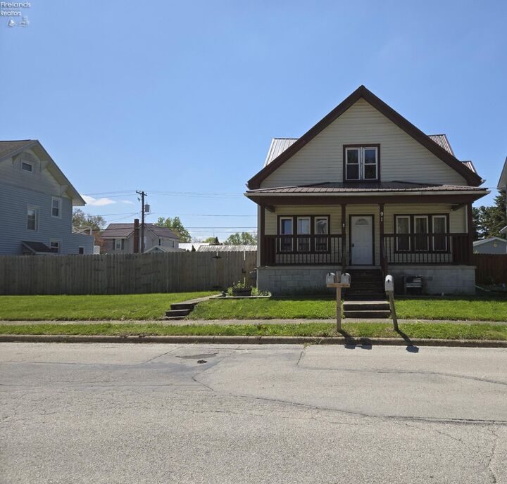 Property Photo: 91 1st Avenue OH 44883