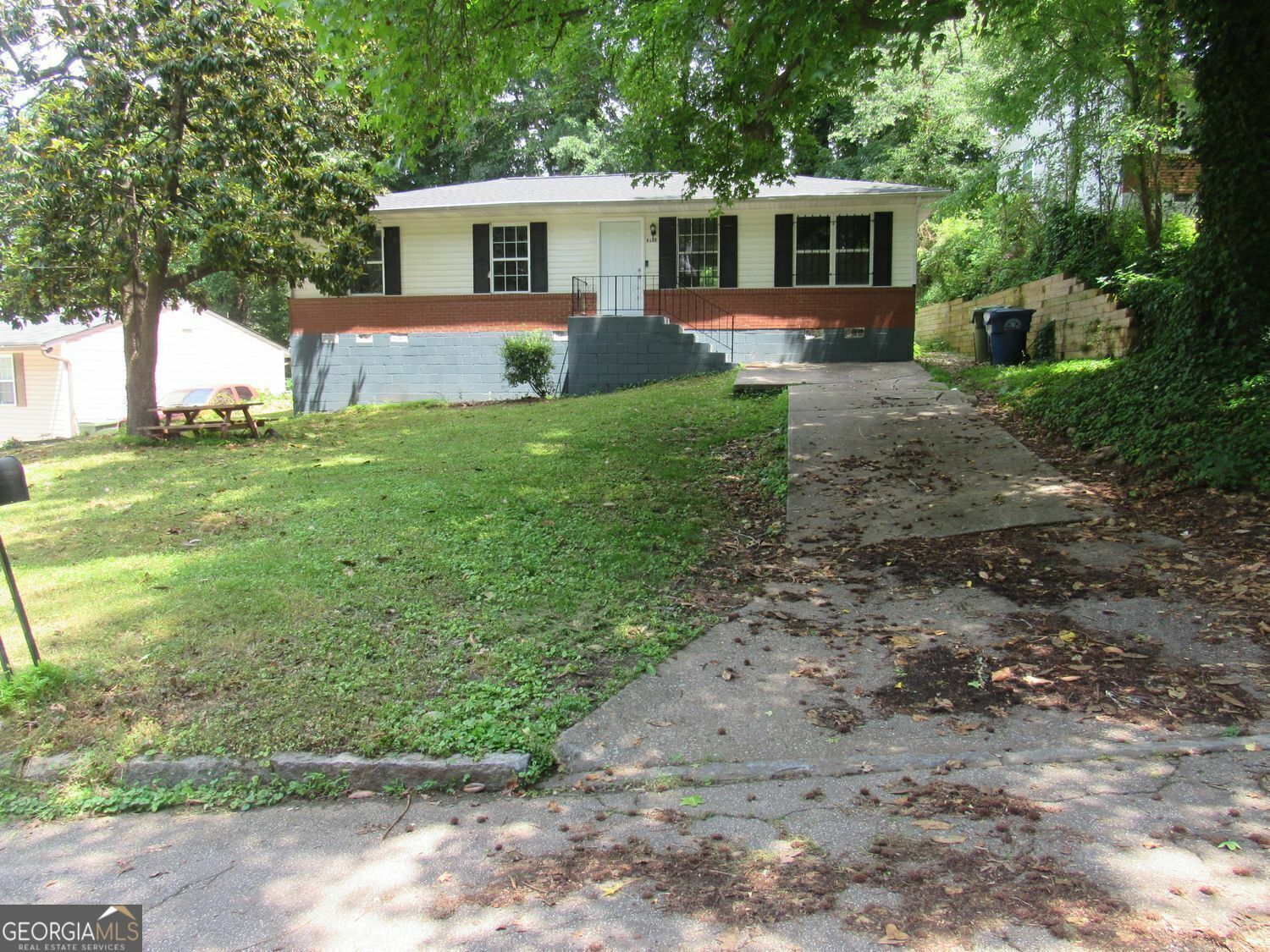 Property Photo: 3086 Lone Oak Avenue SW GA 30354