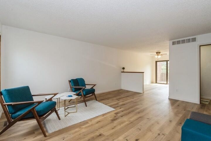 Property Photo: 1153 Cambria Ct IA 52246