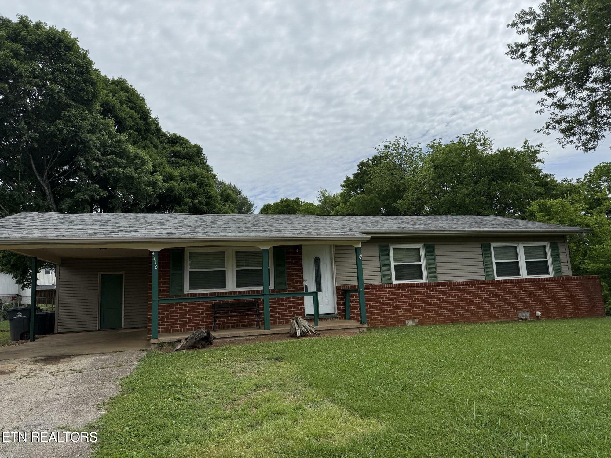 Property Photo: 4316 Walpine Lane TN 37921