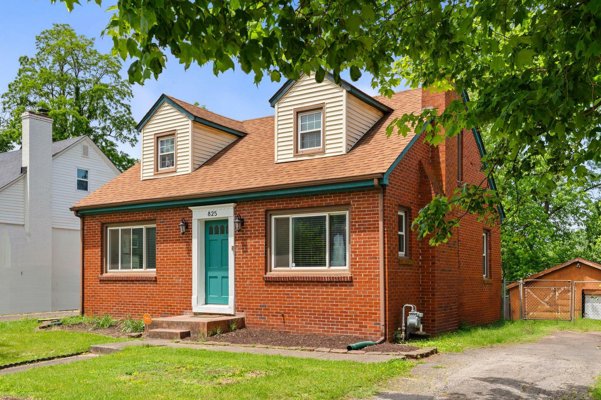 Property Photo: 825 Darley Drive KY 40505