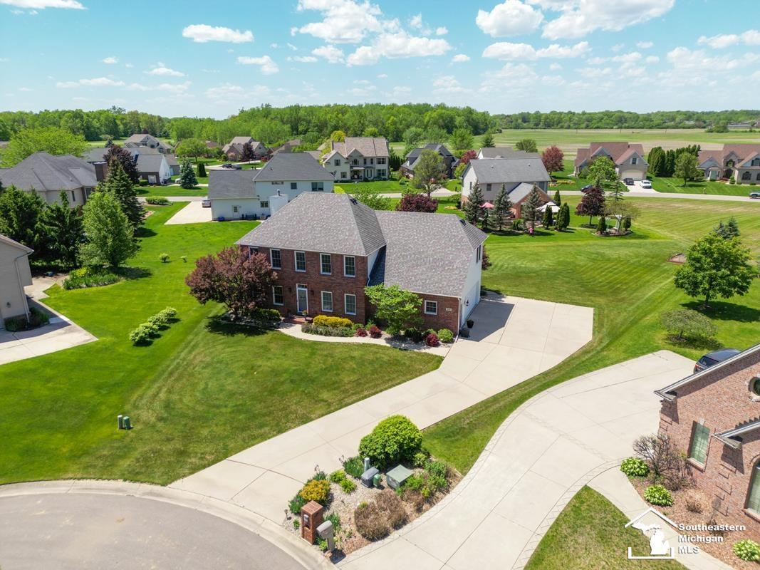 979 Tottenham Place  Monroe MI 48161 photo