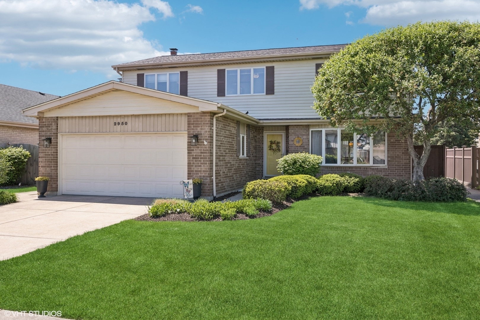Property Photo:  2950 Becket Avenue  IL 60154 
