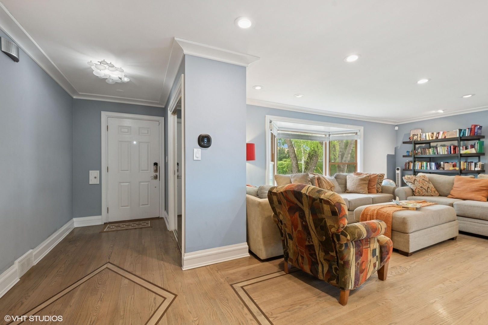 Property Photo: 4253 Grove Street IL 60076