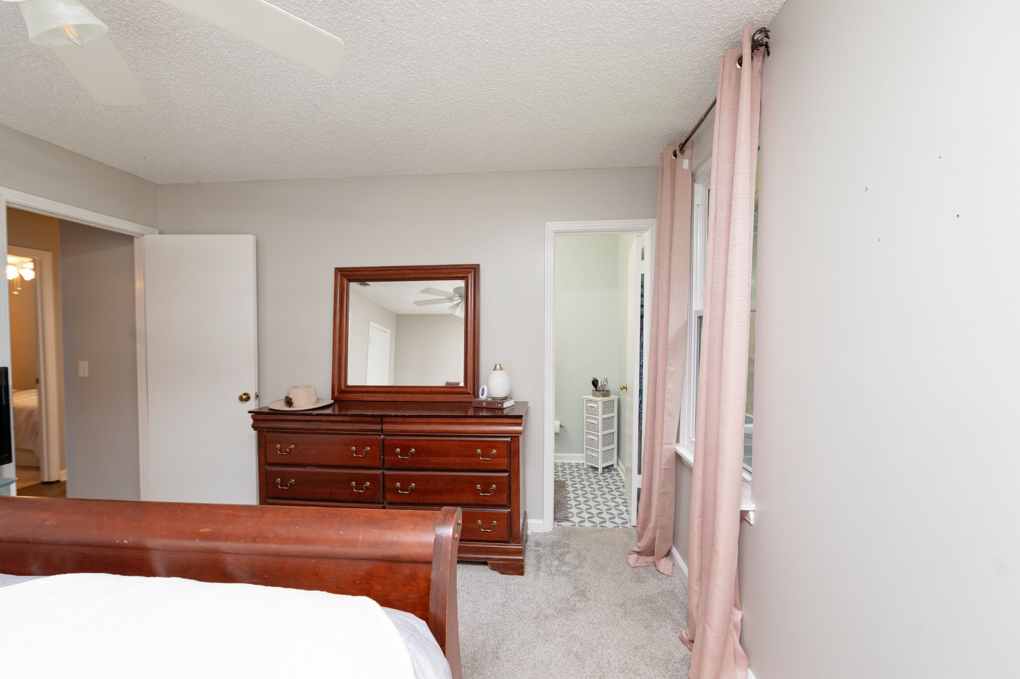 Property Photo: 5116 Meta Ct TN 37211