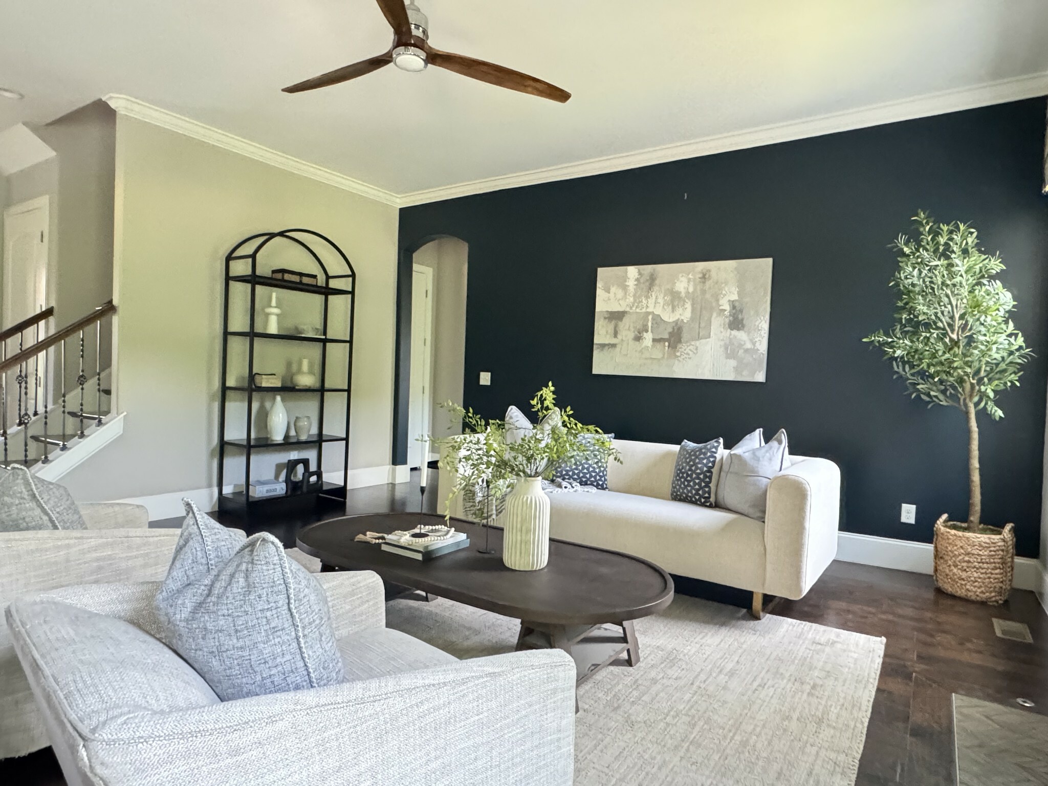 Property Photo: 840 Woodland Way TN 37209