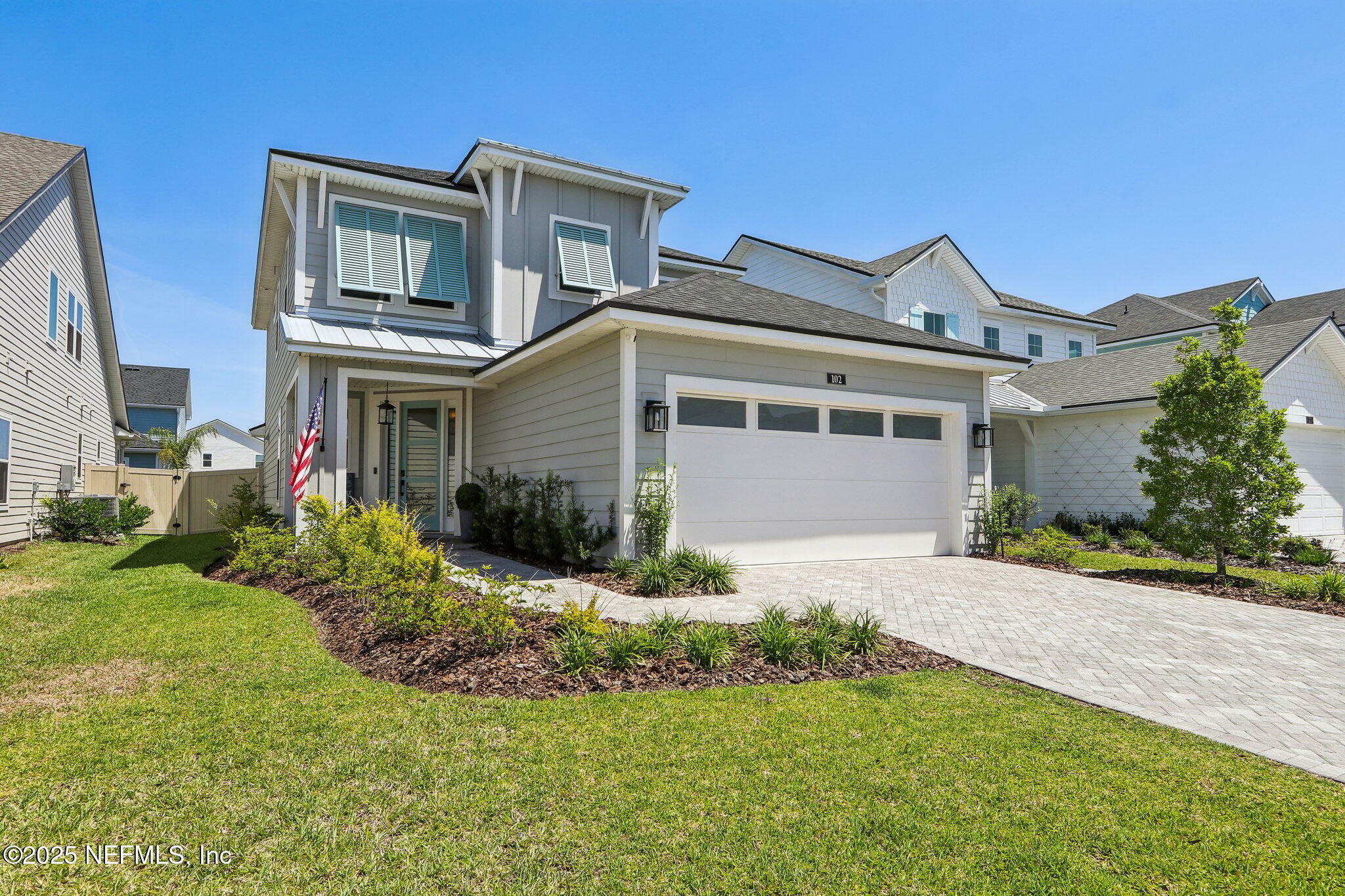 Property Photo: 102 Blue Oak Court FL 32081