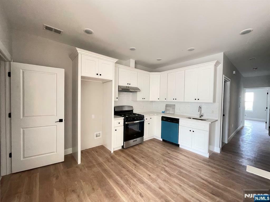 Property Photo: 484 19th Street 1 NJ 07103