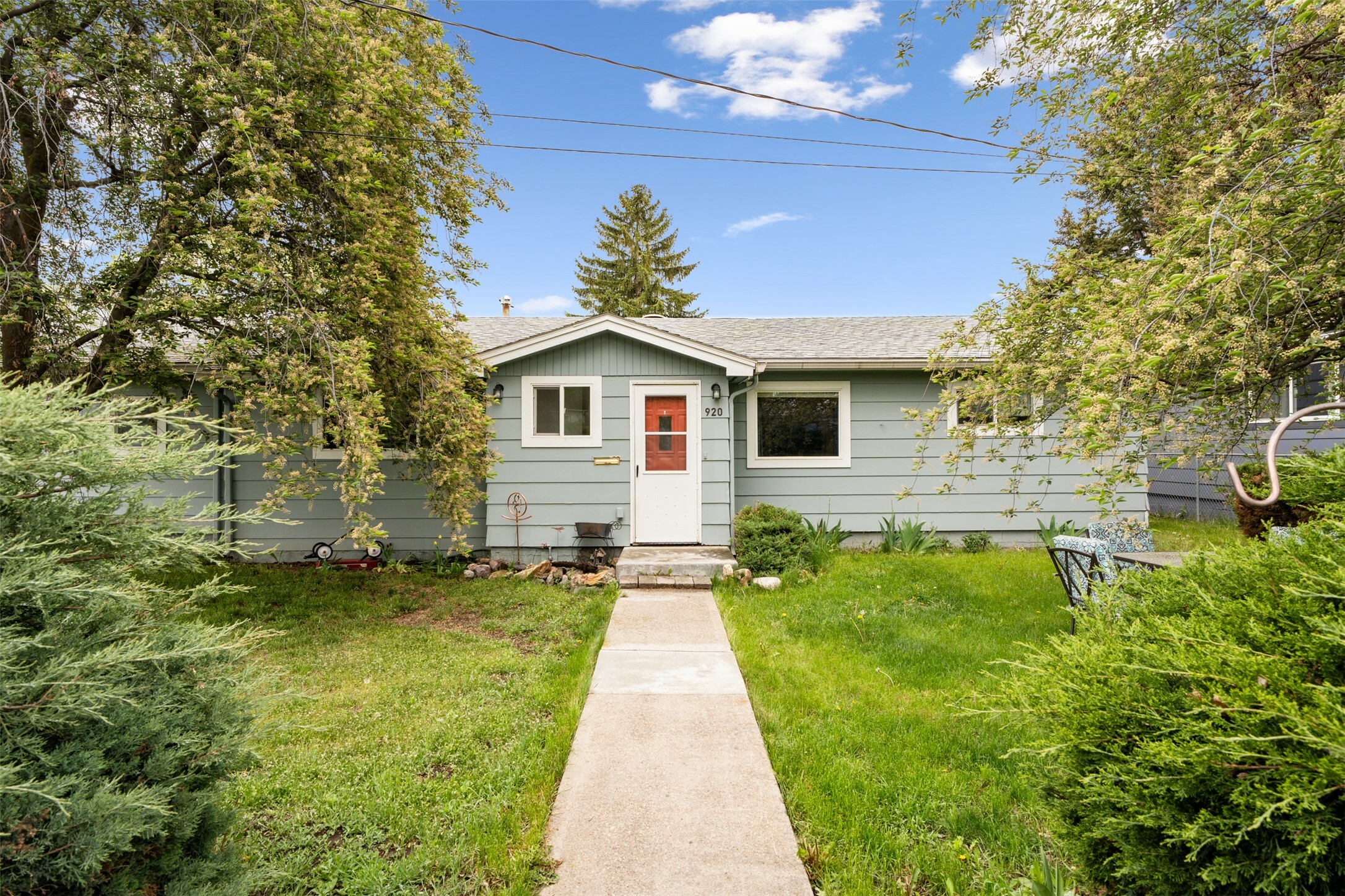 Property Photo: 920 S Johnson Street MT 59801
