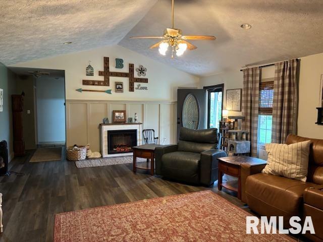 Property Photo: 1500 Saint Andrews Place IL 62948