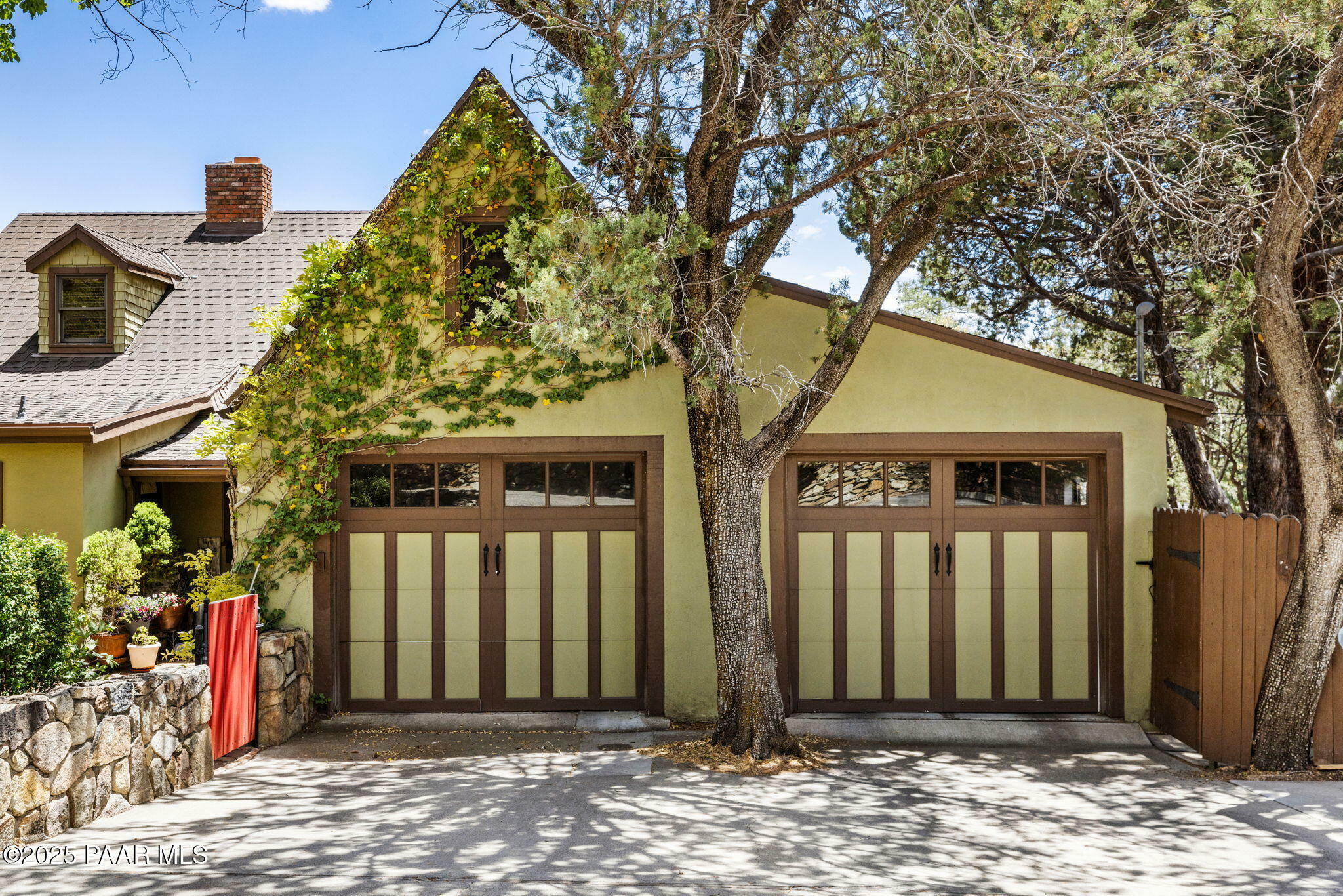 Property Photo: 543 S Hassayampa Drive AZ 86303