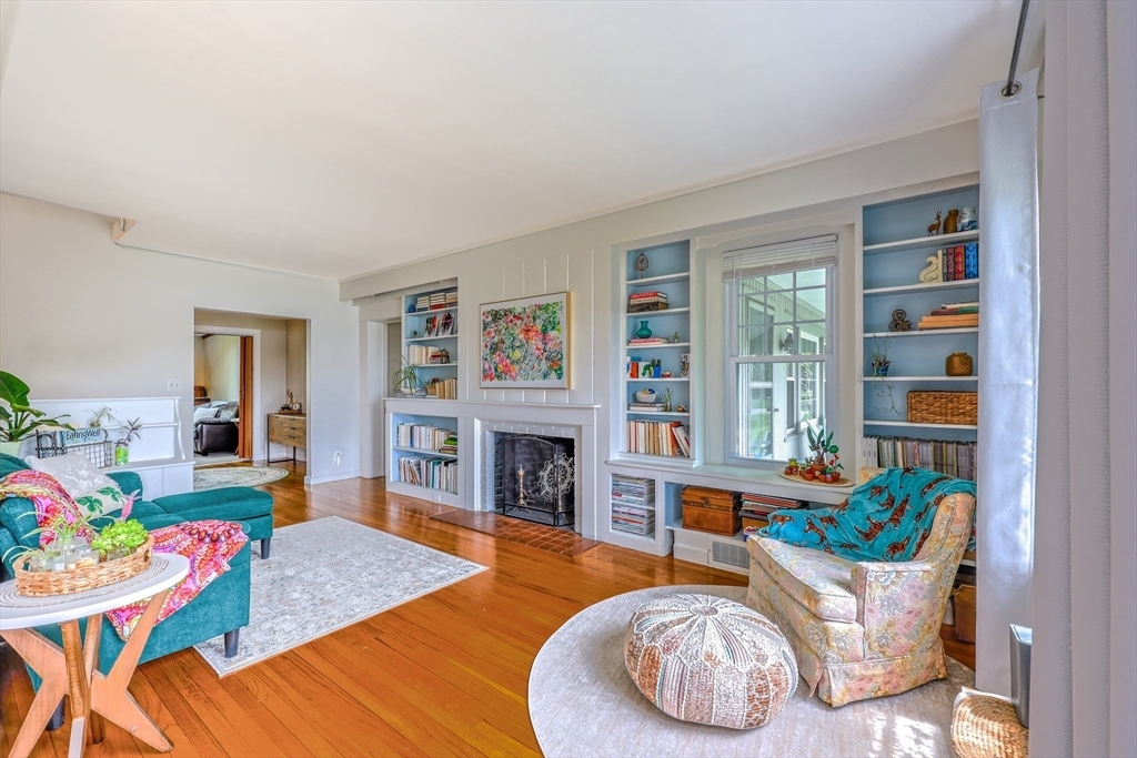 Property Photo:  21 Silver St  MA 01075 