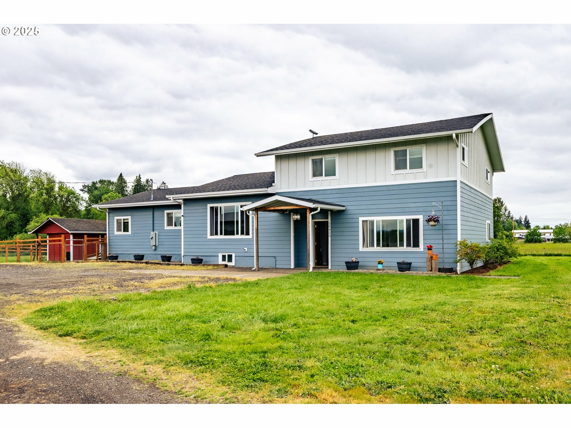Property Photo: 15423 NE 144th St WA 98606