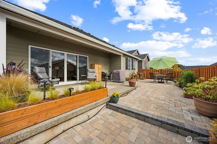 Property Photo:  3110  Arrowroot Loop SE  WA 98513 
