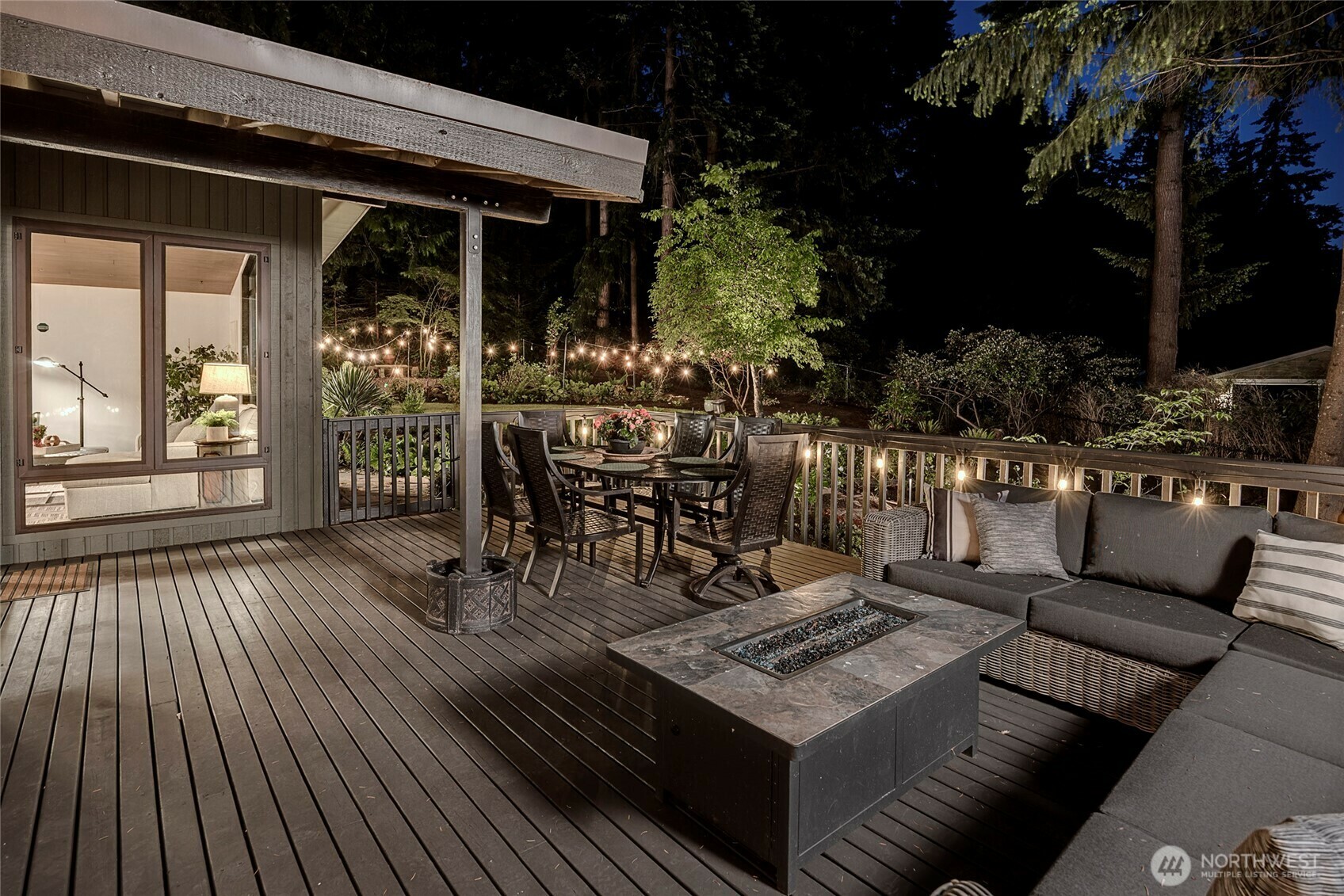 Property Photo: 7965 SE 67 Street WA 98040