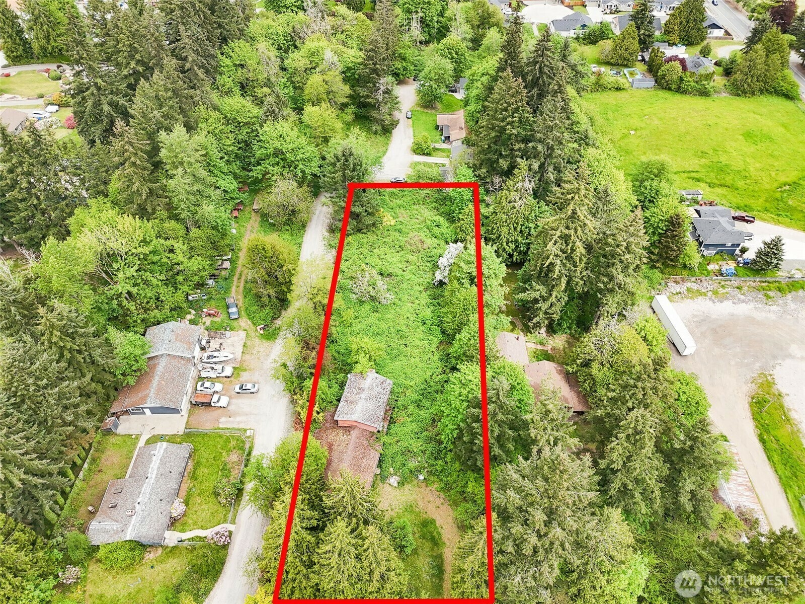 Property Photo: 6811 128th Street E WA 98373
