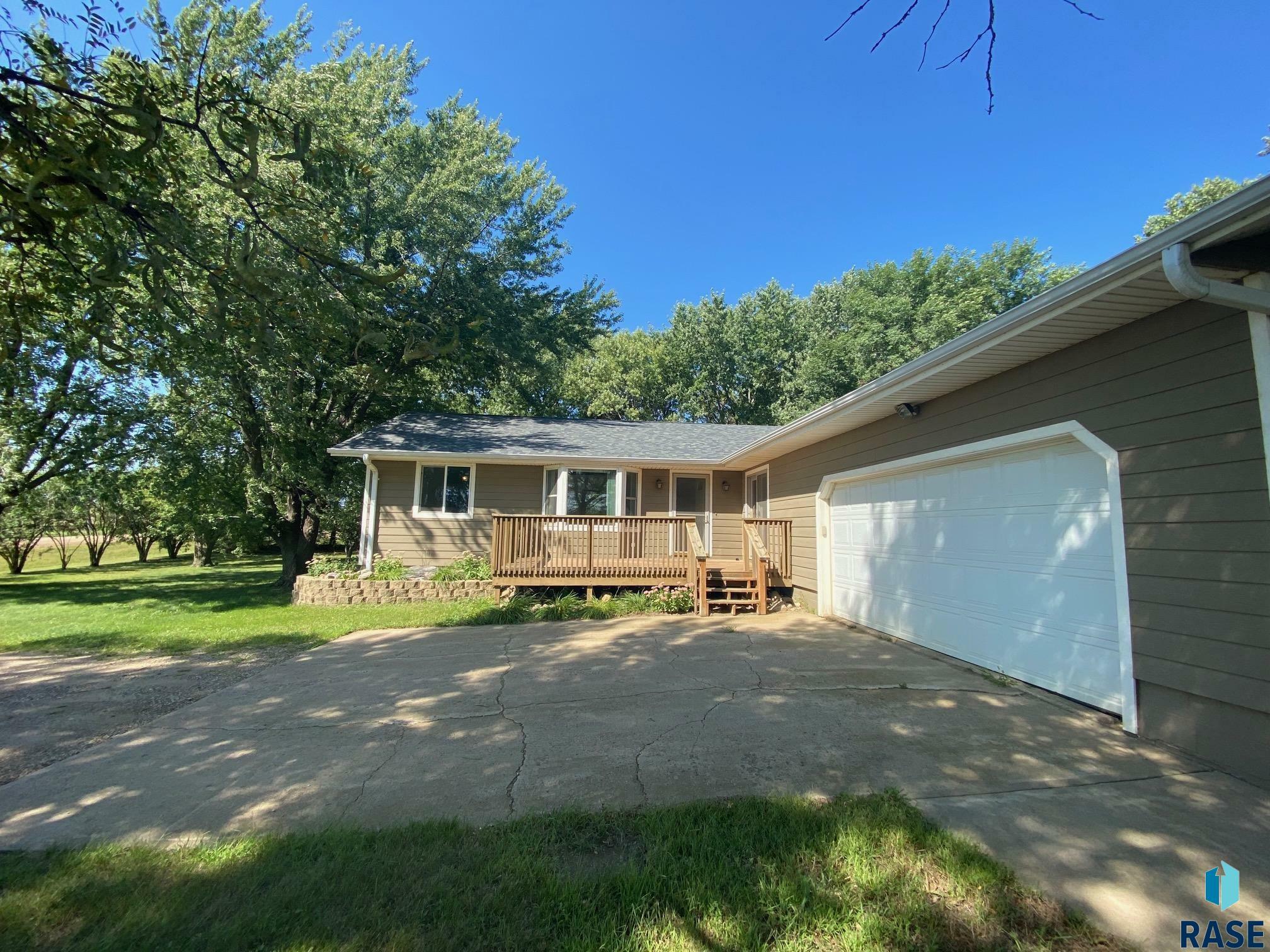 Property Photo: 46202 267th St SD 57033