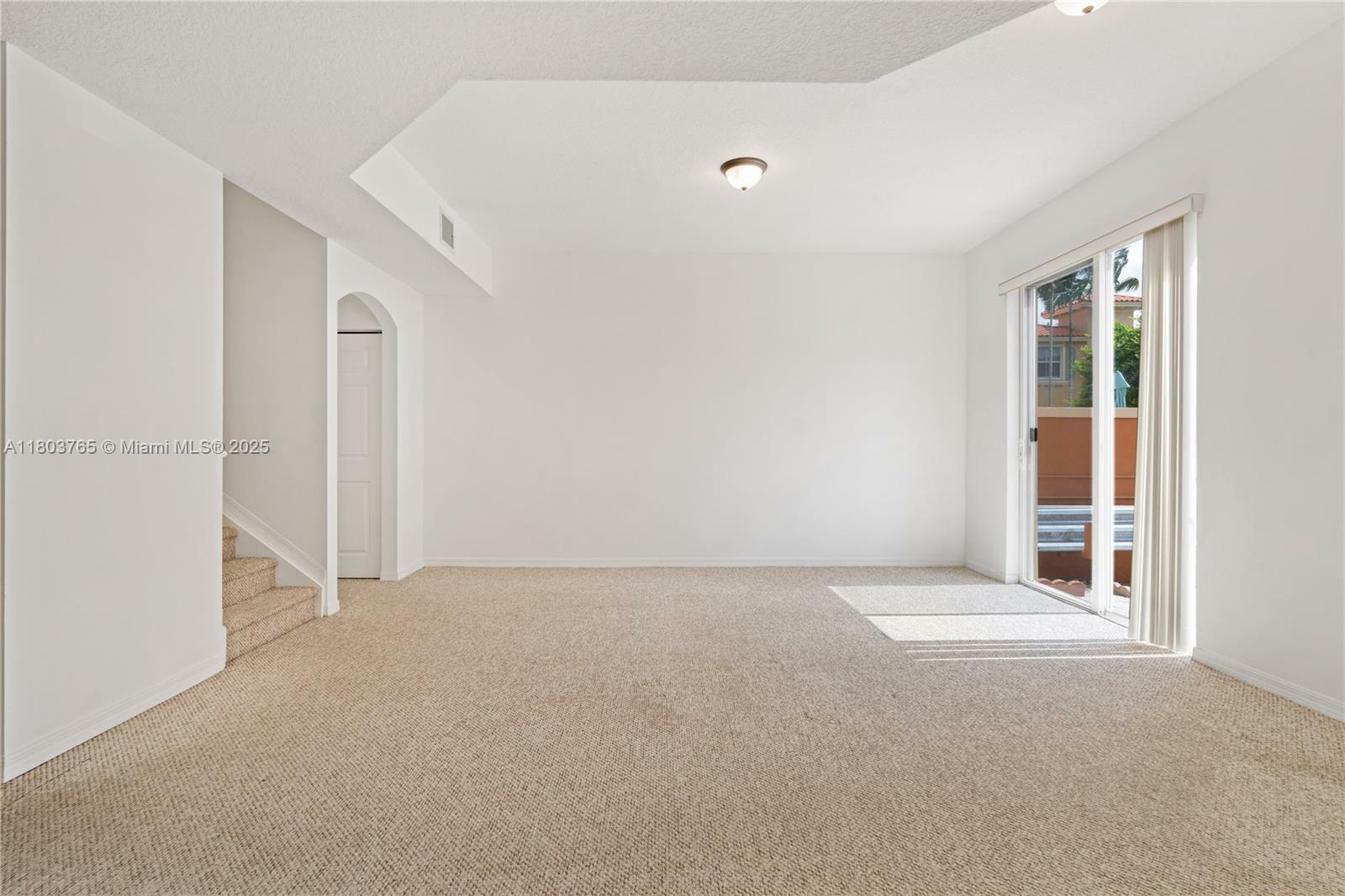 Property Photo: 4922 Sailboat Dr 4608 FL 33312
